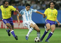 Argentina y Brasil juegan una final anticipada