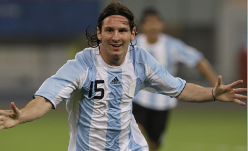 Messi: 'Ser� raro jugar sin Riquelme...'